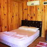 Vendégház Papatya Bungalow 3*