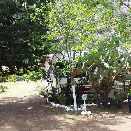 Papatya Bungalow קמר