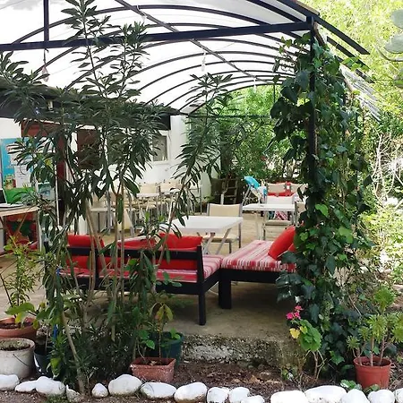 بيت ضيافة Papatya Bungalow