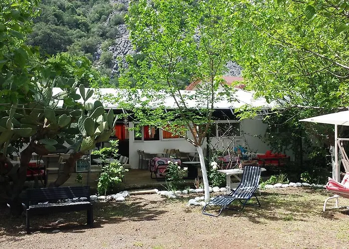 Gasthof Papatya Bungalow Kemer
