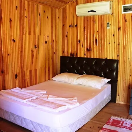 Gasthuis Papatya Bungalow 3*